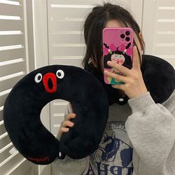 Cartoon customized black U-shaped pillow o sleeping neck pillow car travel business trip airplane headrest portable pillow