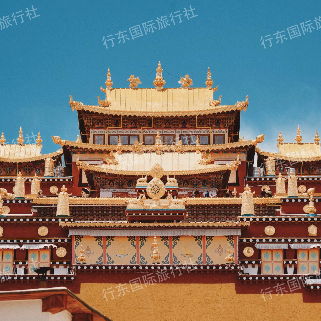 云南香格里拉-梅里5天4晚双人私家游 守候日照金山