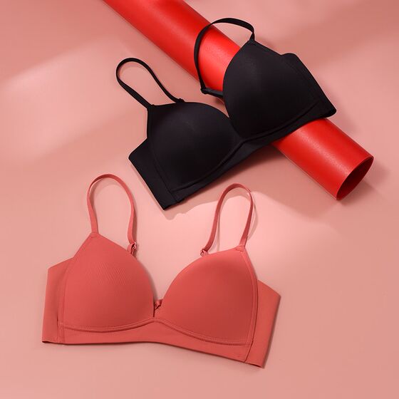 
Japanese seamless glossy triangle cup underwear s girls small breasts push up side breasts thin section no wire bra bra summer