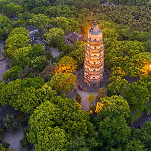 【万卷说】虎丘·体验山大王的一天 人工讲解1.5H | 不含门票