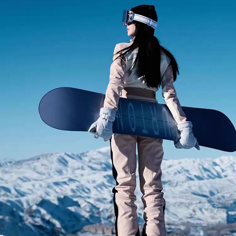 12人小团含机票 东北哈尔滨旅游雪乡亚布力温泉滑雪6天5晚跟团游