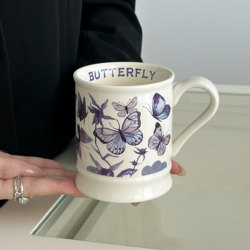Retro Hand-Painted Butterfly Ceramic Mug for Girls, Suitable for Home and Office, Breakfast Coffee Milk Cup, Practical