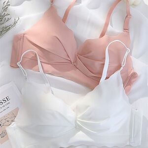 
Traceless underwear for women with small breasts gathering and adjusting type, breast collection, upper support to prevent sagging, student girl without steel ring bra