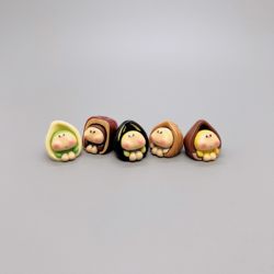 Cartoon Nut-Shaped Desktop Healing-Themed Small Ornaments for Tv, Computer, and Car Dashboard Decorations