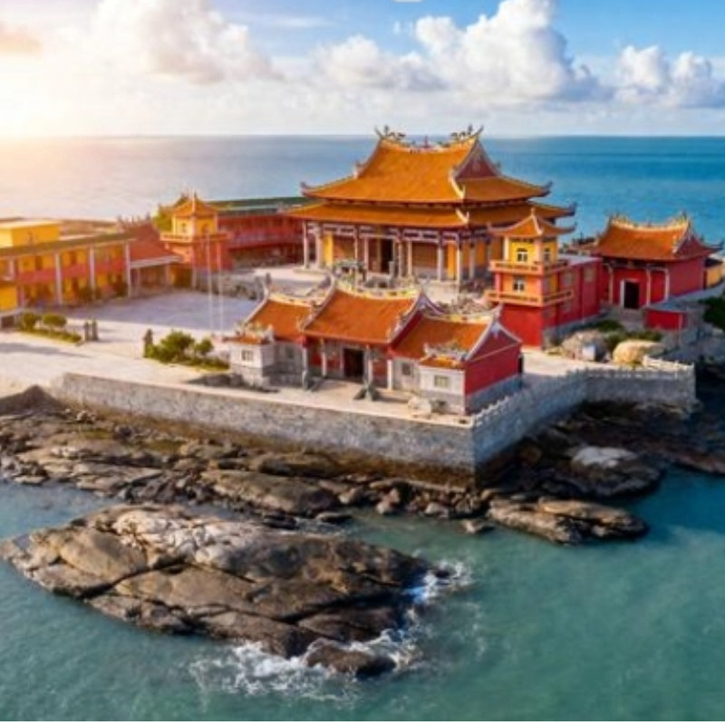 机票+泉州4天3晚专车自由行+开元寺+清源山+崇武古城洛伽寺蟳埔村