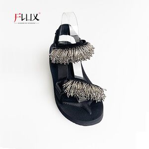 
2025 new fashion thick-soled sandals for women, summer, summer shoes, wear them outside Q class, your feet will not be tired, small people will look good