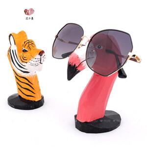 
Ornament rack tiger storage deer stand animal glasses display rack solid wood carving display creative handicrafts