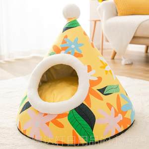 
High-end cat kennels, kennel tents, and tents provide four-season access in winter, closed security, and most cat homes warm the home in winter.