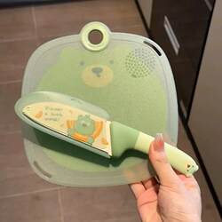 Little Bear Cutting Board Food Dormitory Fruit Cutting Board Grinding Cartoon Baby Food Chopping Board No Trace Mmm