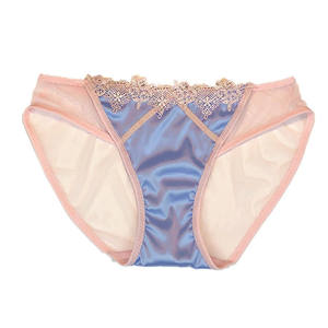 Internet celebrity 3 pairs of women's sexy lace panties retro European version satin mesh low waist transparent thin comfortable briefs