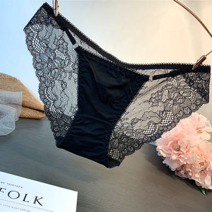 
Red transfer panties for the year of birth, feminine lace straps, buckle elastic adjustment briefs, mid-low waist and comfortable