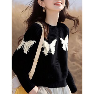 
Black butterfly print loose sweater for women 2025 autumn and winter small people wear niche bottoming shirt sweater
