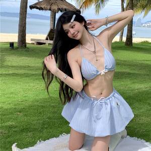 
2026 New Resort Style Swimsuit Sexy Beautiful Back Small Breast Gathering Sweet Girl Puff Skirt Split Bikini