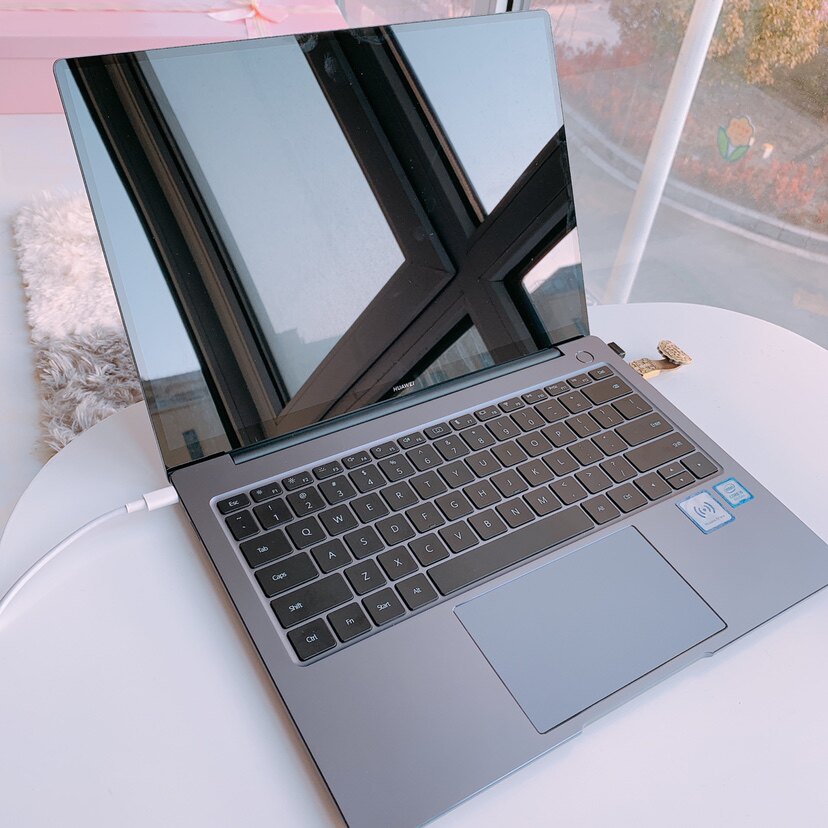 华为matebook14触屏游戏本