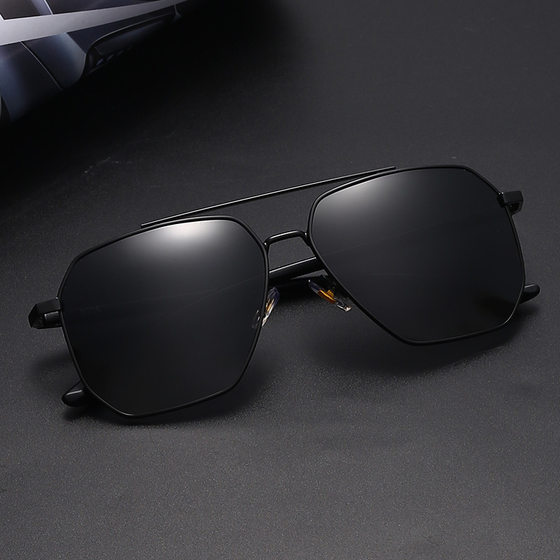 
Polarized sunglasses for men, high-end anti-UV driving yellow lens sunglasses, anti-glare square frame fishing glasses