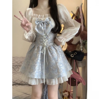 Princess is wearing a streaming blue flash butterfly short skirt.
