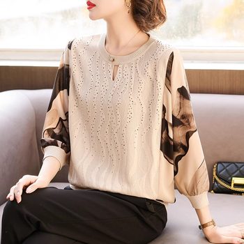 Mother's Spring Thin T-shirt Middle-aged Women's Spring and Autumn 2025 New Knitted Bottoming Shirt Middle-aged and Old Fashioned Tops