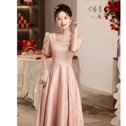 Růžové Toastové šaty Nevěsta Svatební Ležérní šaty Svatba Zadní Dveře Zásnubní šaty ženské Letní šaty French Mid-length