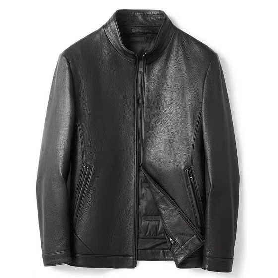 
This year's popular special winter new genuine leather jacket men's middle-aged coat goatskin deer pattern removable down