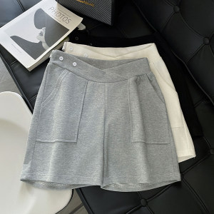 
Low-waist maternity wide-leg shorts for spring and summer thin outer wear 2026 new casual straight-leg five-quarter pants sports leggings