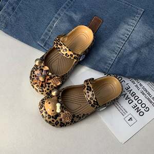 
Leopard kt cat girl ballet summer new children's hole shoes Mary Jane girls' hole shoes leopard print sandals