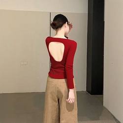 Vintage Red Backless Long-Sleeve T-Shirt for Women, Autumn and Winter Slim-Fit Design, Unique Base Layer Top