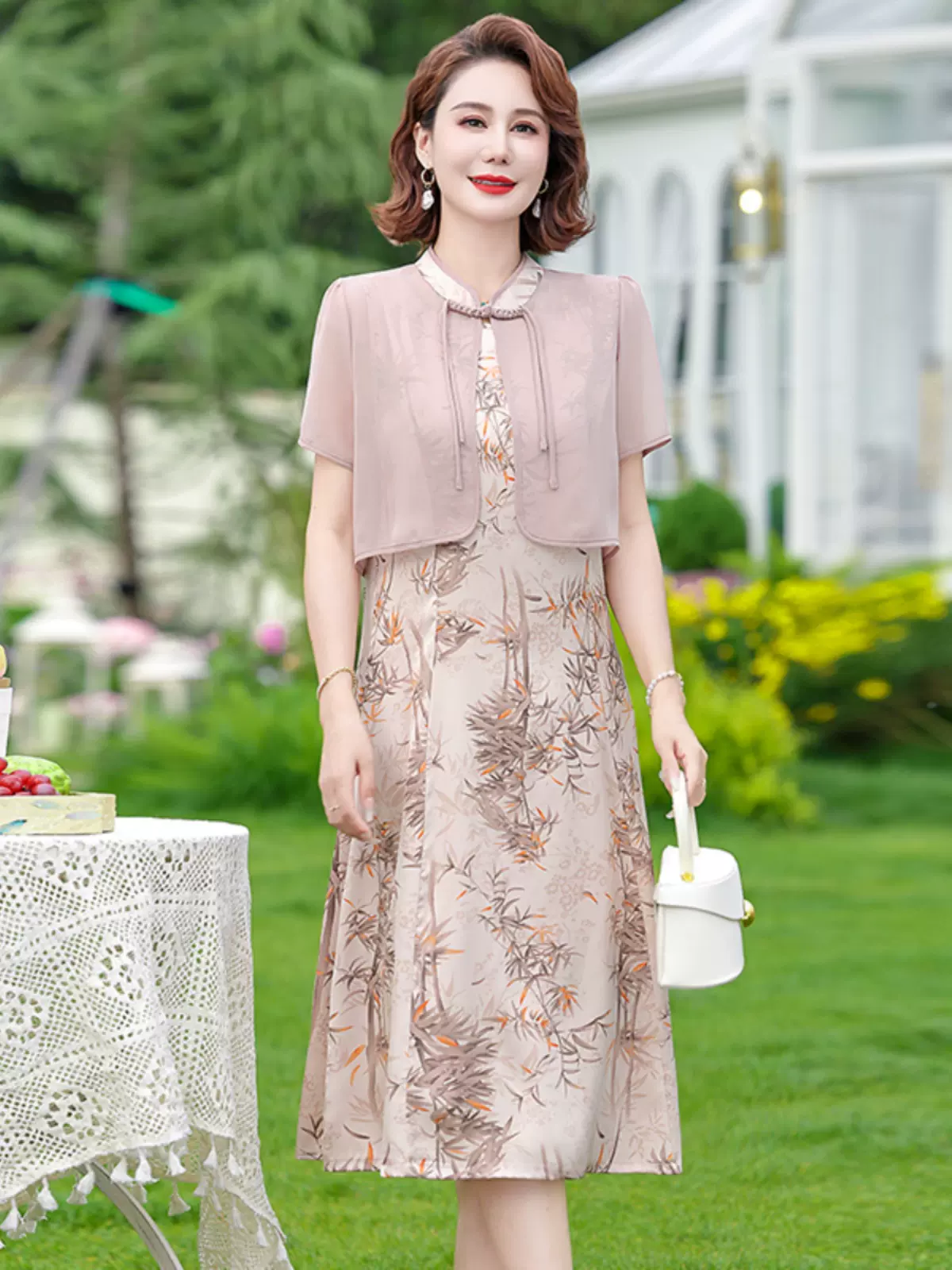 母亲节送妈妈婆婆实用生日礼物中年长辈岳母丈母娘40岁50衣服套装