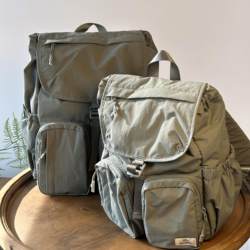 Only 0.3kg super light Japanese counter genuine backpack