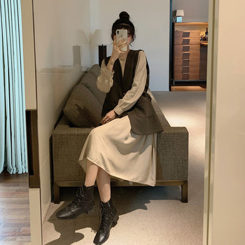 Large size women's fat sister shows thin vest suits suite
