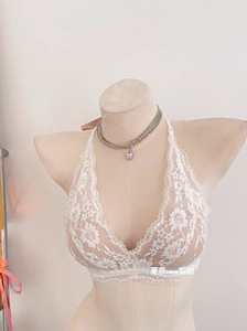 
French lace underwear for women with small breasts, small breasts are gathered up to show the size of the secondary breasts, halter neck, three-wear style, pure lust, girly style bra and underwear