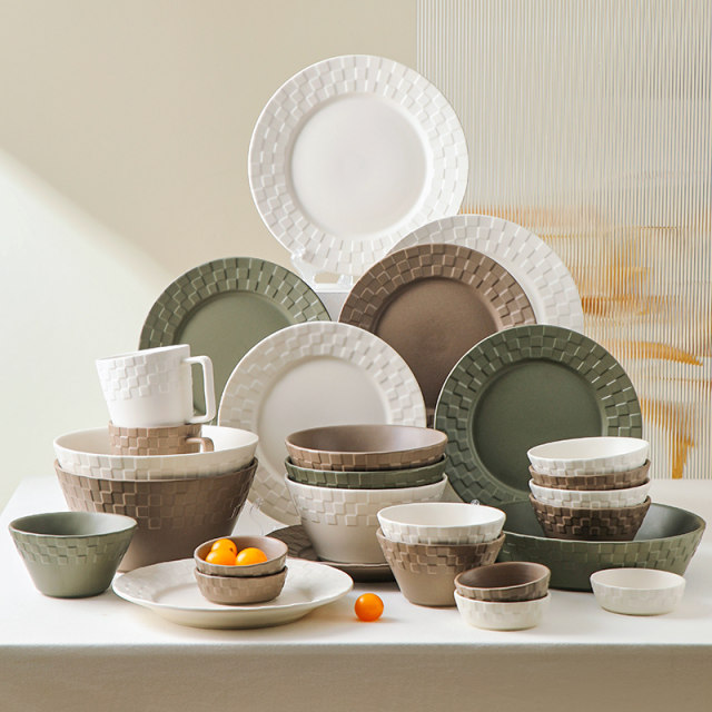 Modern light luxury tableware dish set Furnishing creative Nordic ...