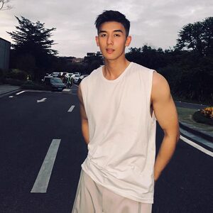 
Extra large size 300*0.5kg American heavyweight cotton waistcoat vest men's summer fashion brand solid color sports sleeveless T-shirt undershirt