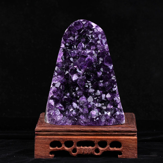 Natural amethyst ornaments, special grade imperial amethyst original stone, amethyst hole amethyst cluster company home desktop bracelet degaussing