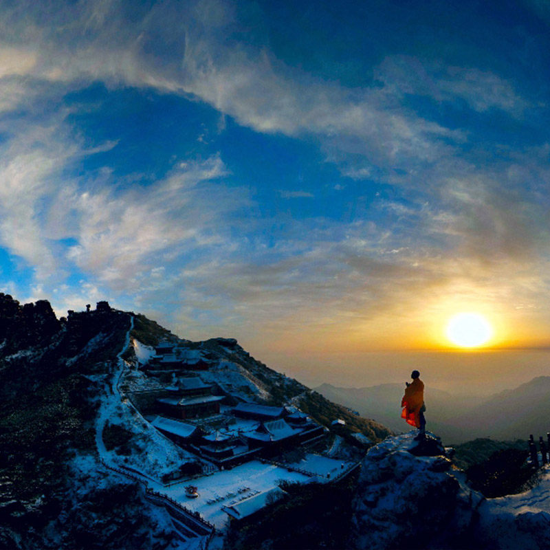 贵州铜仁江口梵净山一日游红云金顶贵阳休闲之旅纯玩周边游蘑菇石