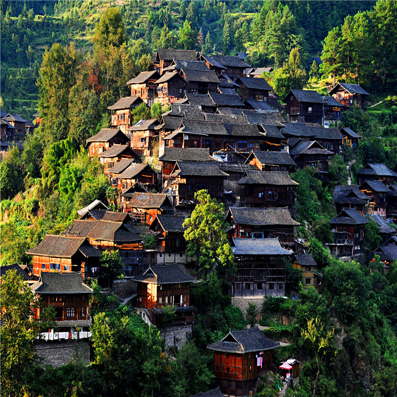 8人团贵州旅游纯玩5天4晚游安顺黄果树荔波大小七孔西江千户苗寨