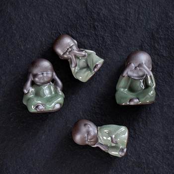 
Little monk's tea pet ornaments from Ge Kiln