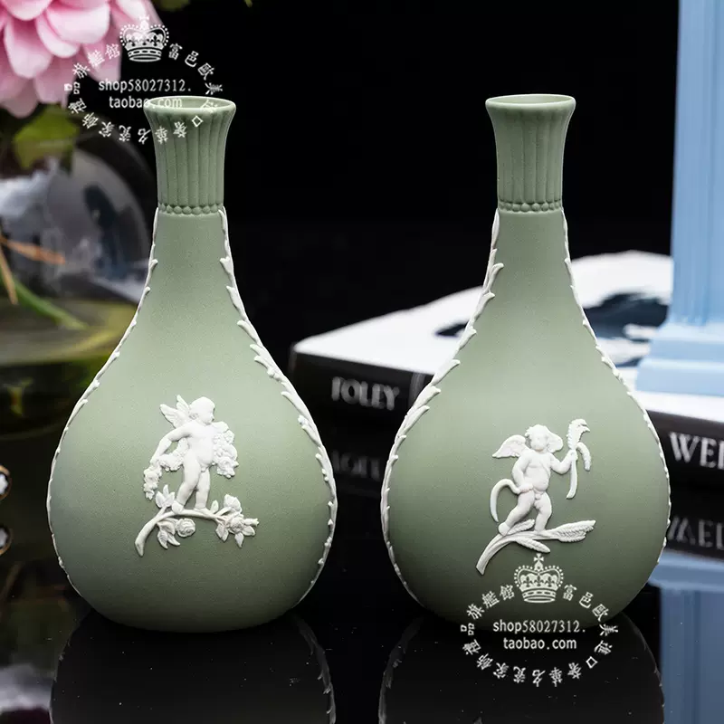 英國Wedgwood 碧玉浮雕丘比特天使1969 1968年陶瓷花瓶書房插花- Taobao