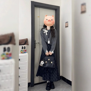 
2025 autumn and winter gentle style gray knitted lace long-sleeved sweater and plaid skirt two-piece suit