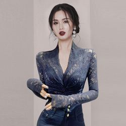 Sexy Mature Slim-fitting Lace Bottoming Shirt 2023 New Autumn And Winter Women's Fashionable Inner Long-sleeved Top