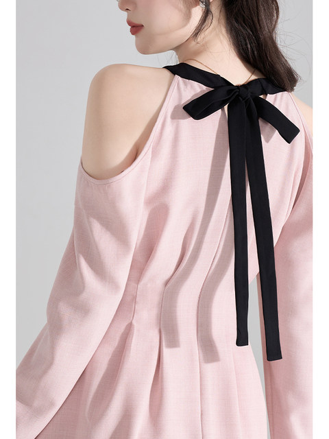 French-style soft and gentle loose-fitting sleeveless halter neck short dress main image 1