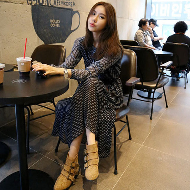 Fashion holiday women's dress dress long skirt Korean chiffon long sleeve Posamian large size wave dot bottoming long skirt autumn
