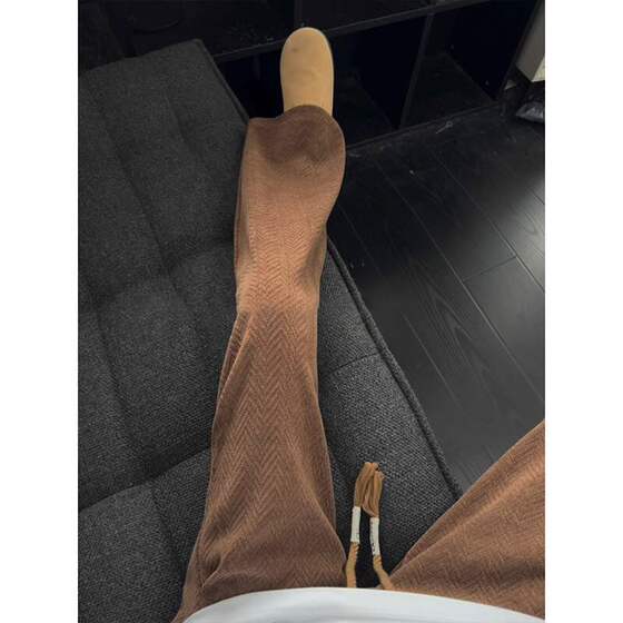 
New brown herringbone pattern jacquard pants for men, autumn and winter velvet wide-leg pants, American retro teenagers velvet