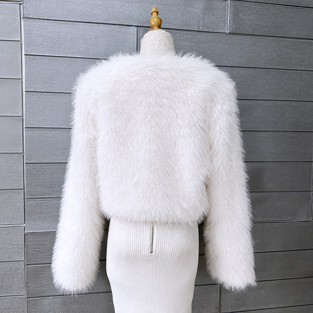 Autumn and winter women's white simple and versatile small coat plush ...