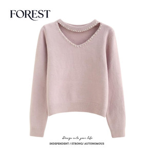 
Shiyesen new winter clothing Korean style gentle short bright silk pearl hollow V-neck long-sleeved pullover sweater top