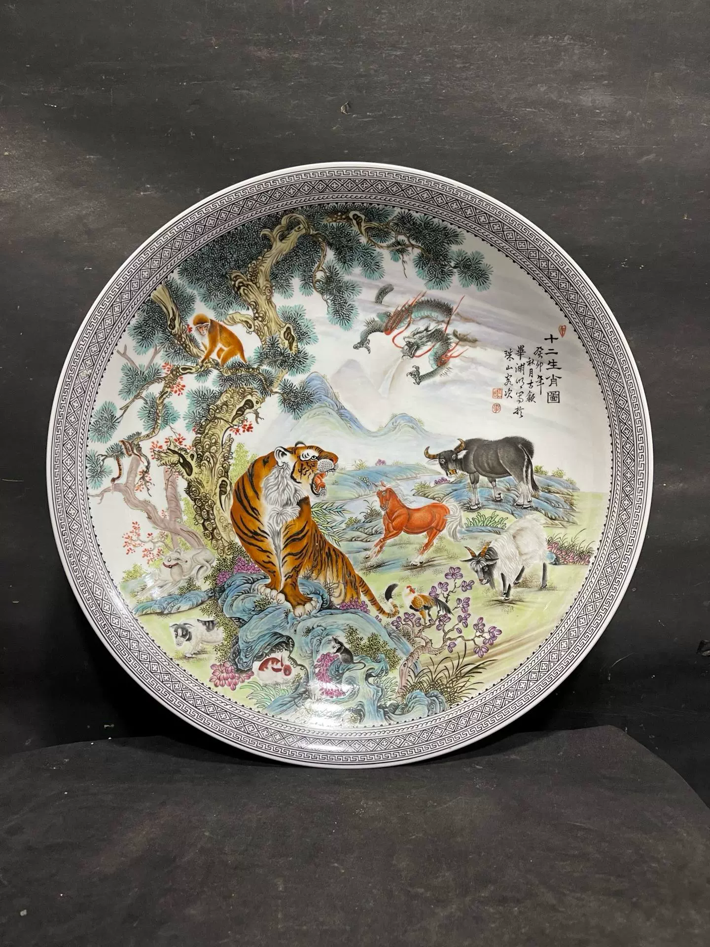 中国古陶器　粉彩瓷器 中国最贵的瓷器：粉彩瓷- 瓷器- 收藏头条