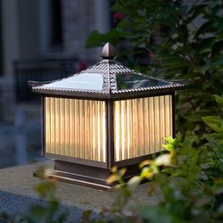 Solar Garden Pillar Lamp Outdoor Waterproof Villa Garden Gate Yard Outdoor Fence Pillar Lamp