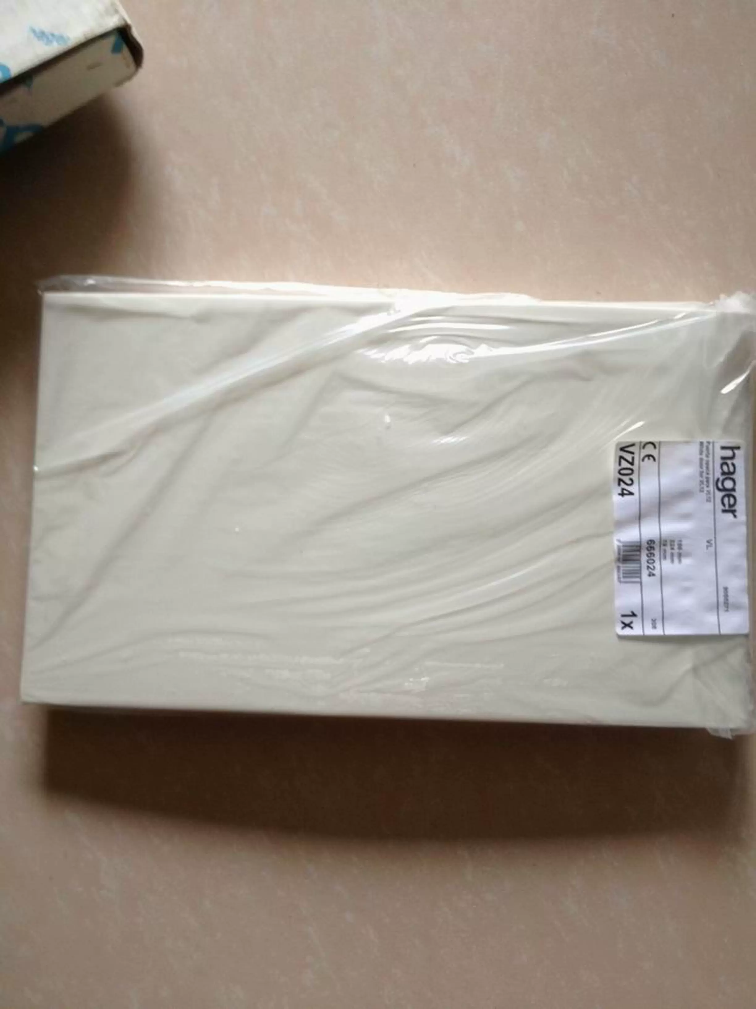 HAGER/海格VT12XTD 12位单列金属配电箱门盖透明箱门[只有盖子]