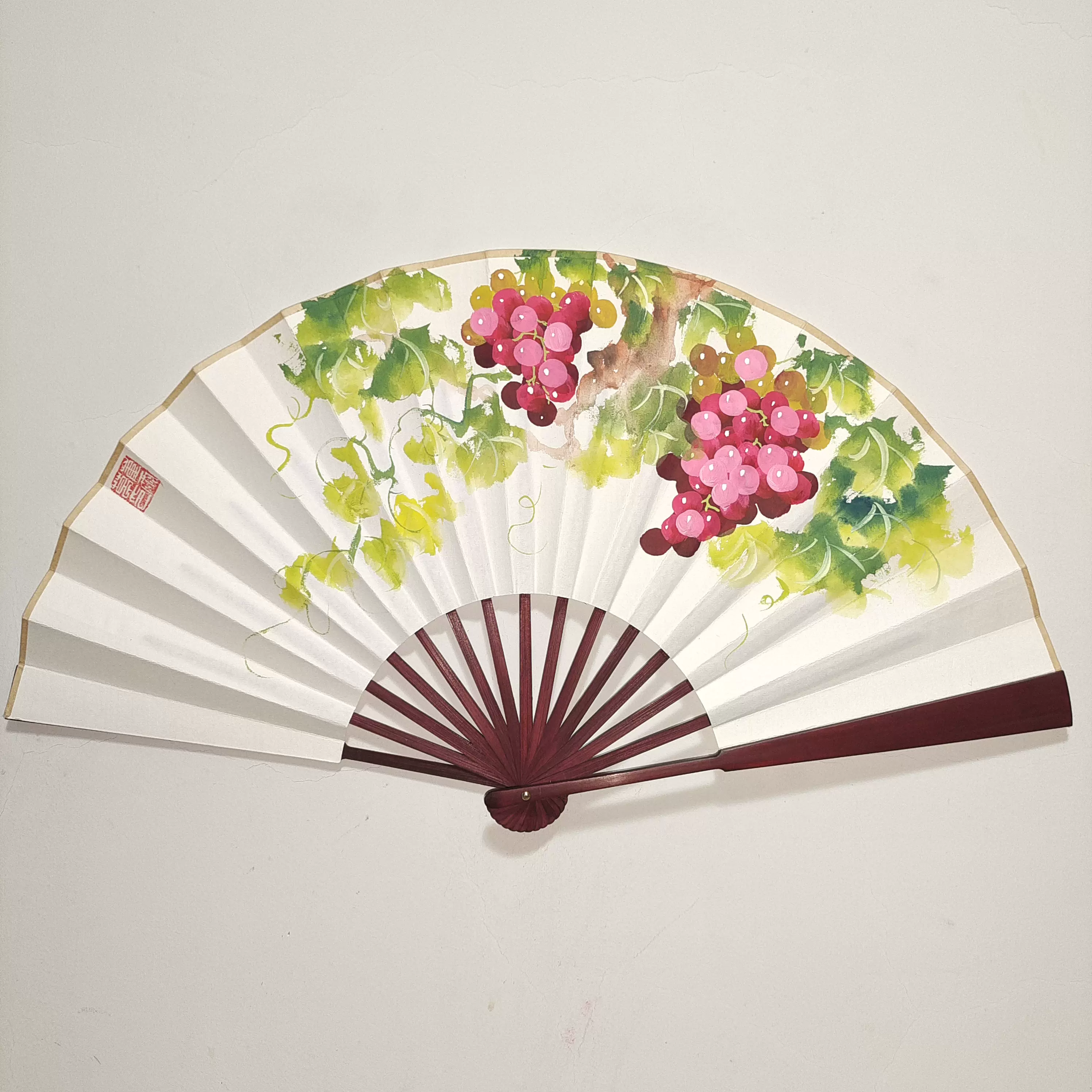 10寸翠鸟扇子手绘荷花宣纸折扇中国风水墨画古典日用礼品男女折扇