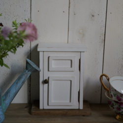 Japanese-Style Miscellaneous Goods Wall Decoration Switch Box Cover Decorative Wooden Ornament Wall Decoration