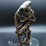 Рука -организованный инопланетный NECA WAR Iron Blood Warrior Модель контракта совместно супербатпак игрушечный автомобиль.